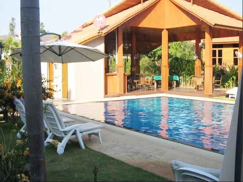 סטאהיפ Oyo 786 Bangsaray Village Resort מראה חיצוני תמונה